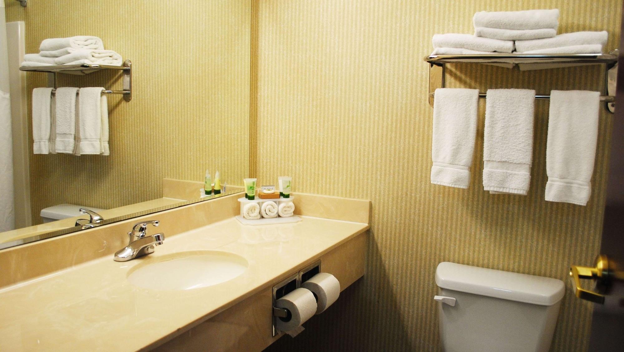 Magnuson Hotel Commerce Экстерьер фото